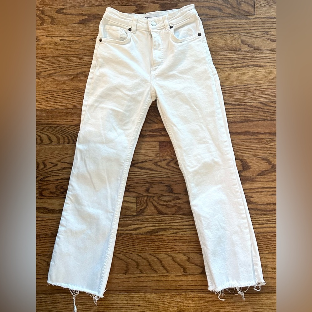 Zara Women's Mini Flare White Denim